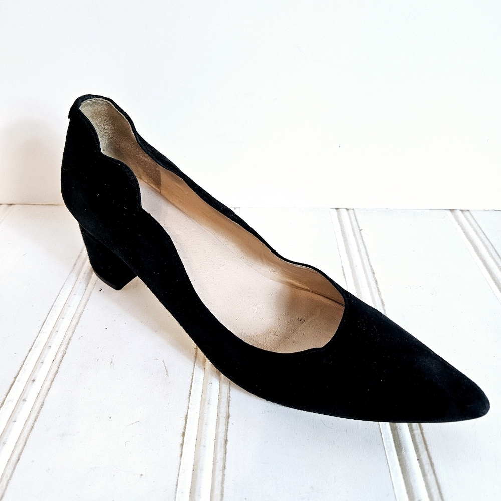 Kate Spade Heels Womens Size 9.5 Mindy Yasmin Black Suede Scalloped Shoes